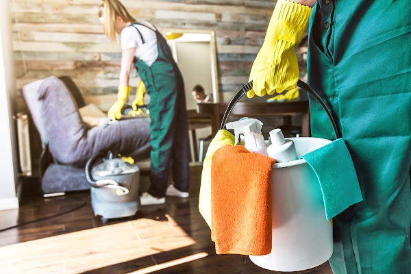 Janitor Services - Maintenance Vendor Solutions - image by Mafost Marketing (3)